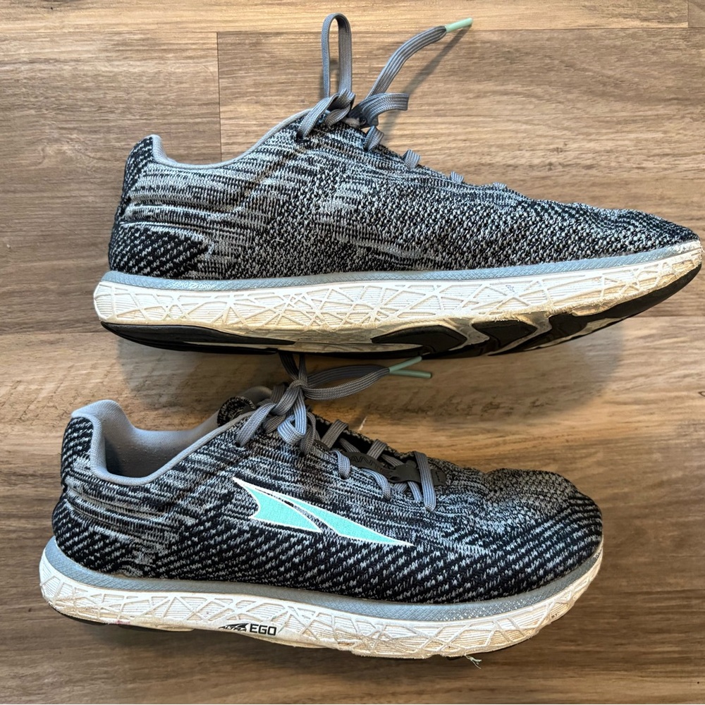 Altra Gray and Teal Athletic Shoes - Picture 2 of 3